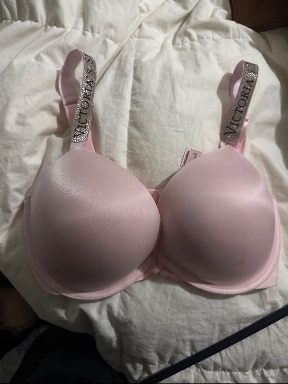 Victoria's Secret bombshell push-up bra
